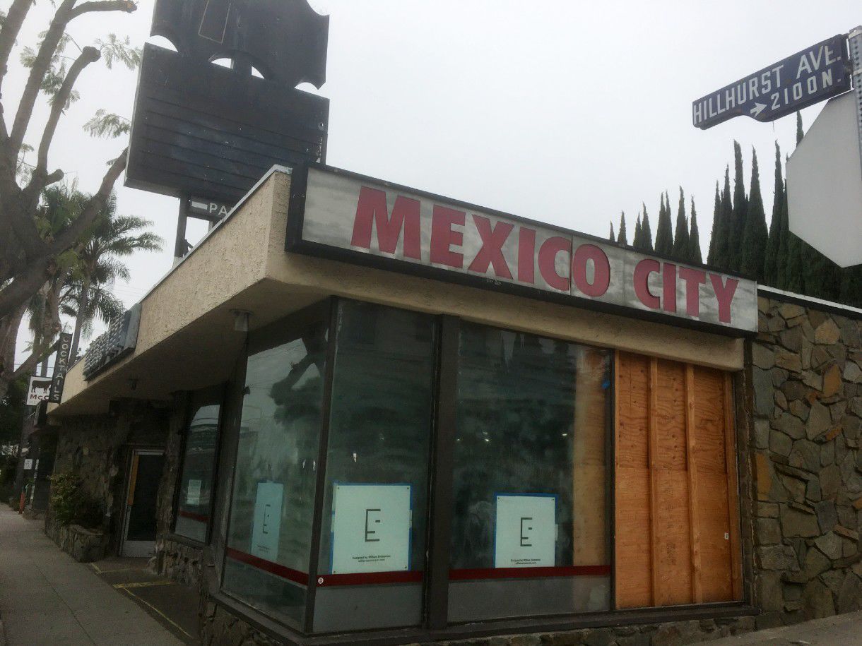 Former Mexico City restaurant exterior